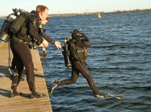Waterman Dive Center Faya en Raymond Commando sprong Duiken Kids